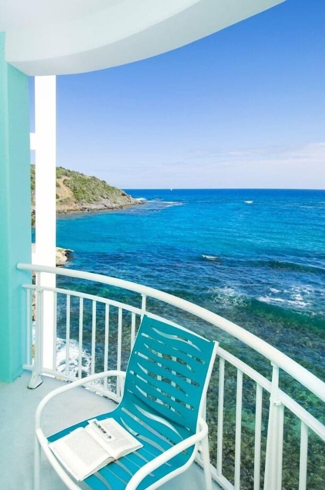 Oyster Bay Beach Resort - Photo 9