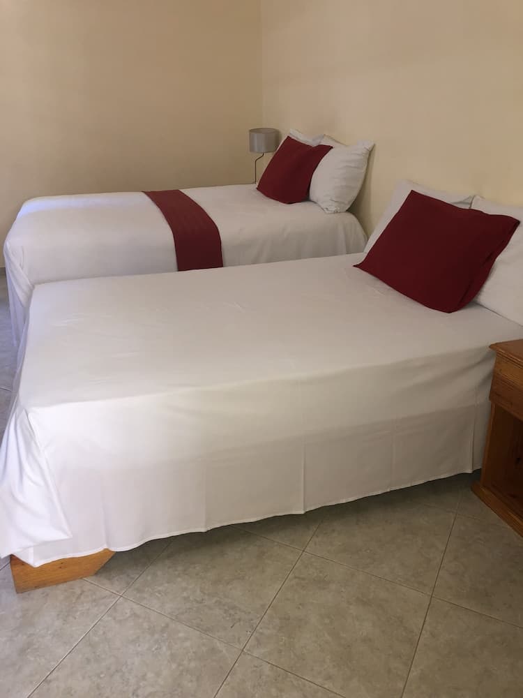 Hotel Inoubliable - Photo 23