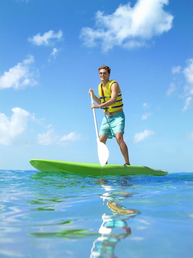 Fairmont Royal Pavilion - Photo 22