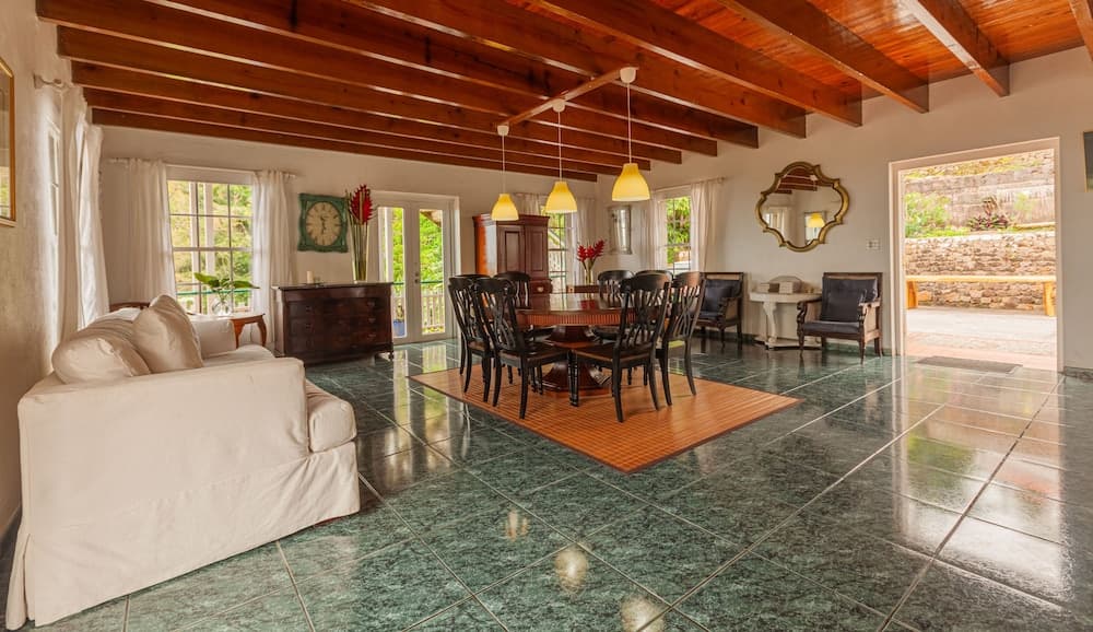 The Cottage Club Hotel - Photo 12