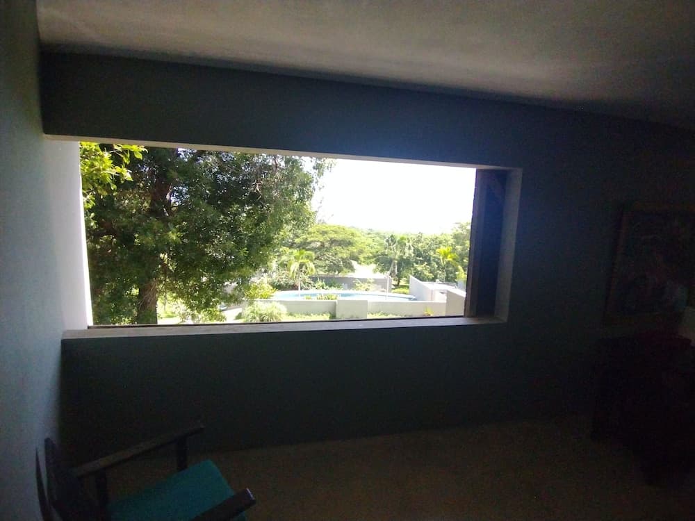 Hix Island House - Photo 22