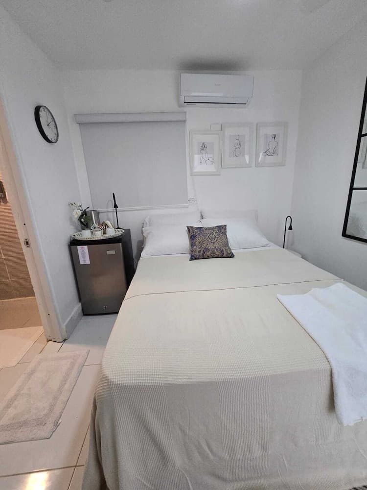 Casa Rosada Beach Front - Photo 11