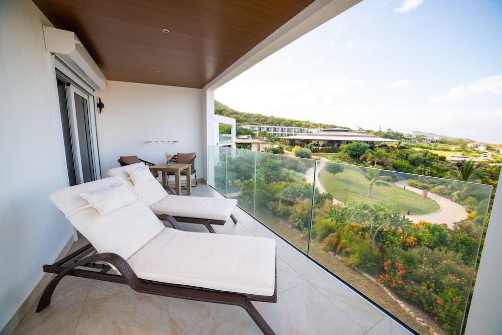 Golden Rock Dive And Nature Resort - Photo 37