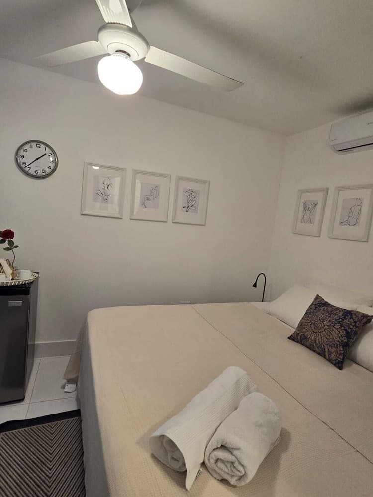 Casa Rosada Beach Front - Photo 15