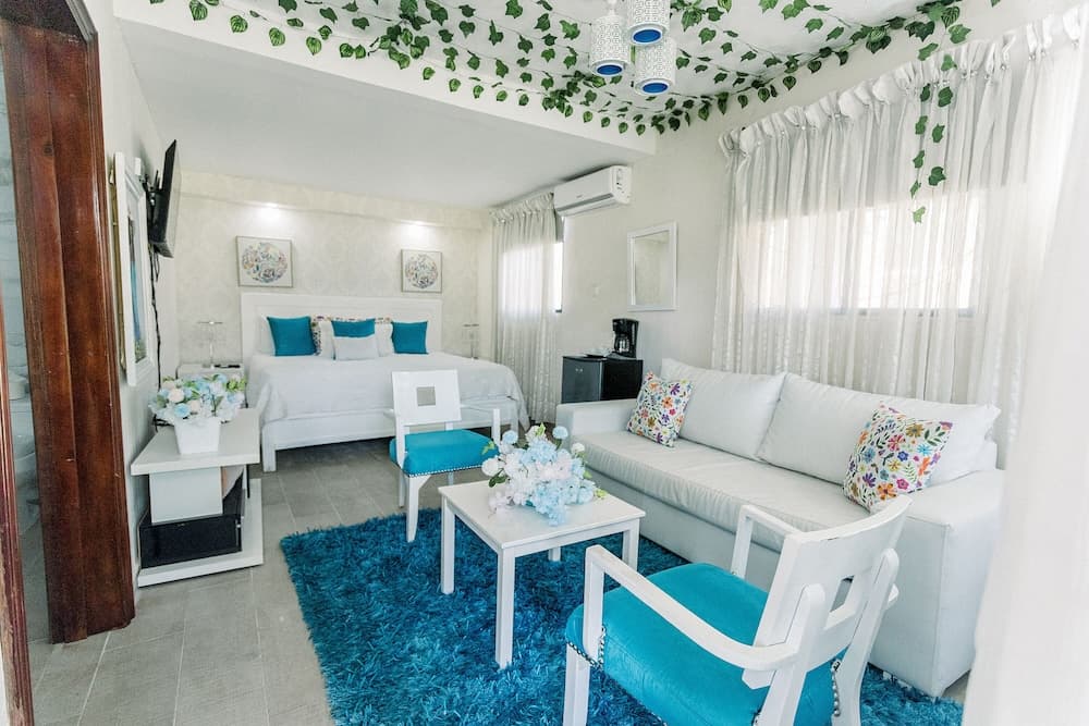 Hotel Rancho Guacamayos - Photo 30