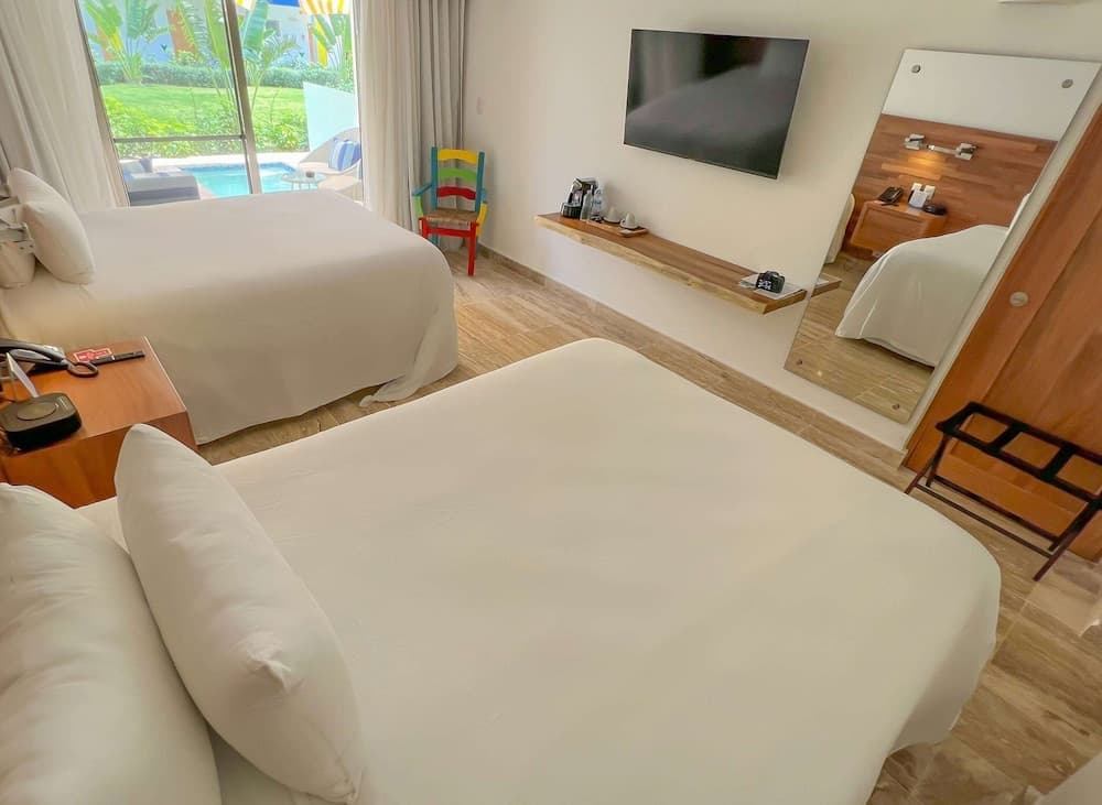 Viva V Samana by Wyndham, A Trademark Adults All Inclusive - Photo 22