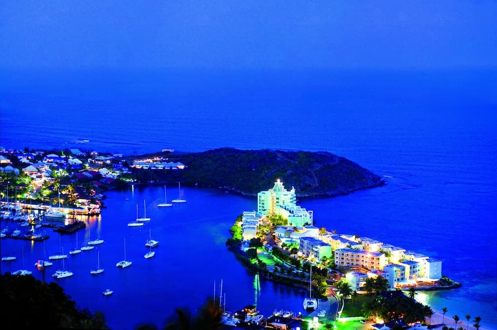 Oyster Bay Beach Resort - Photo 109