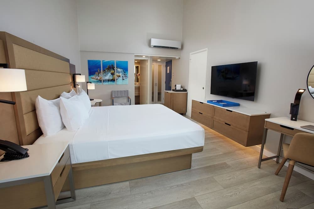 Divi Flamingo Beach Resort & Casino - Photo 8