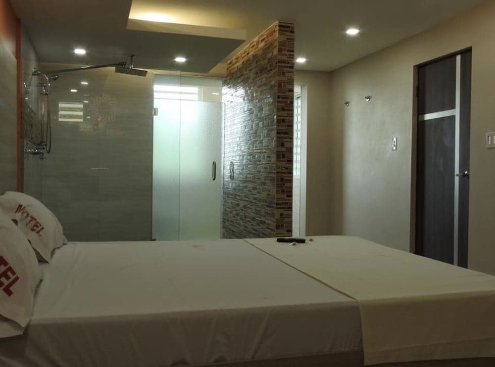 Hotel Nuevo Mejico - Photo 11