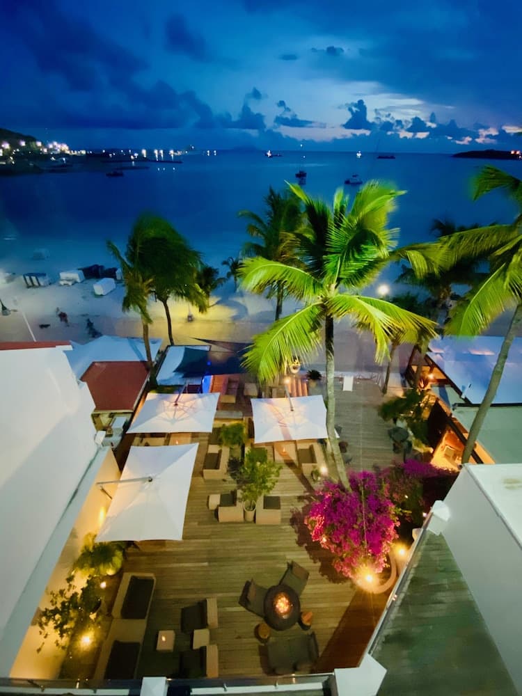 Holland House Beach Hotel - Photo 51