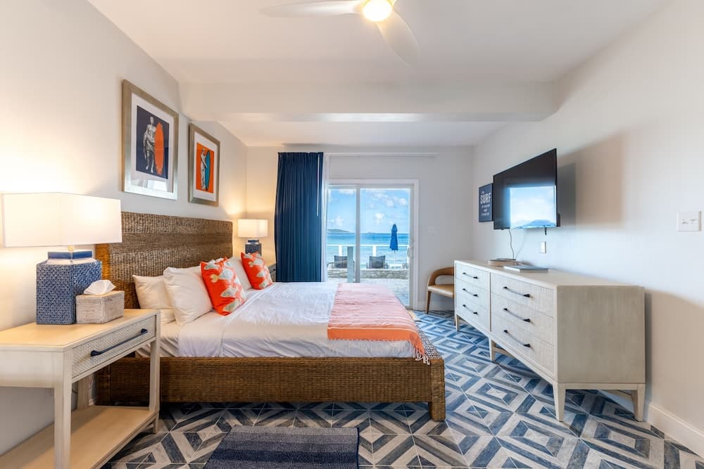 Sebastian's on the Beach - Photo 16