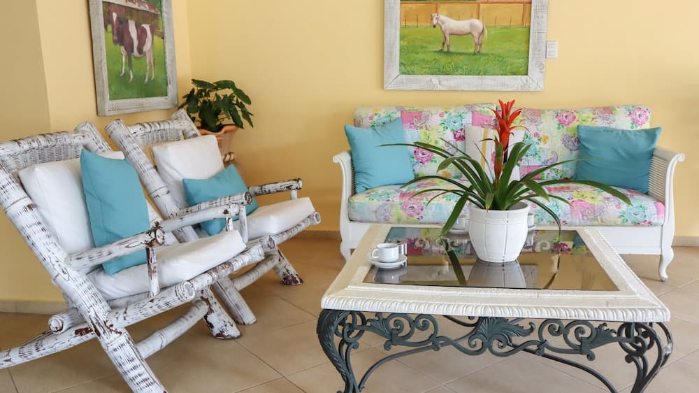 Hotel Rancho Guacamayos - Photo 46