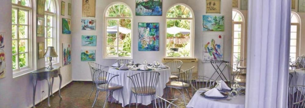 Jamaica Palace Hotel - Photo 2