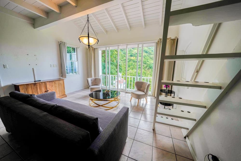 Queen’s Hotel Saba - Photo 7