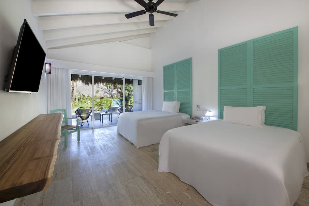 Viva V Samana by Wyndham, A Trademark Adults All Inclusive - Photo 9
