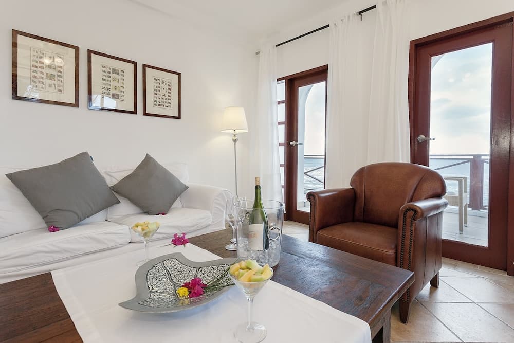 The Old Gin House - Photo 12