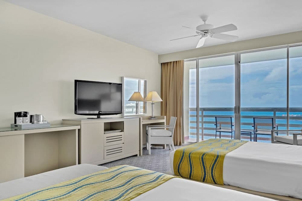 El Conquistador Resort - Photo 4