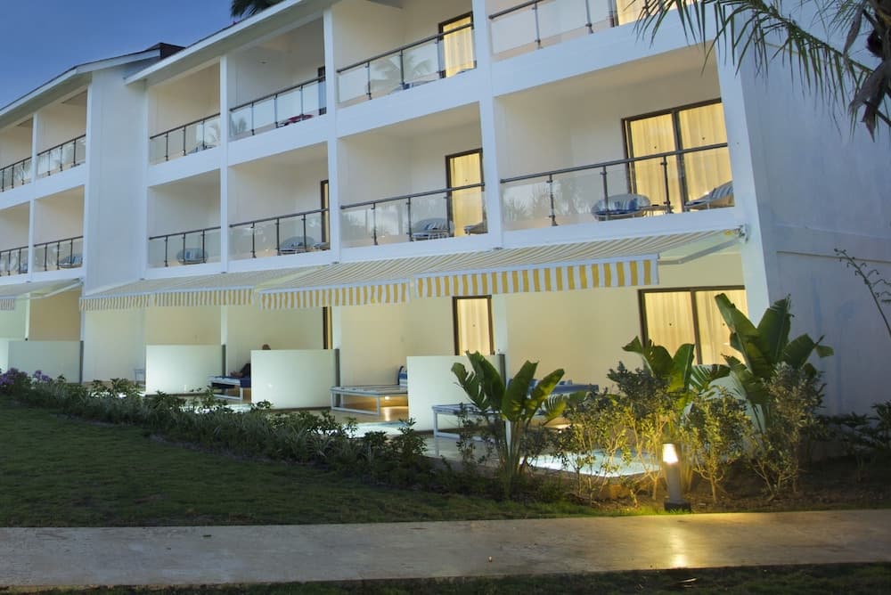 Viva V Samana by Wyndham, A Trademark Adults All Inclusive - Photo 83