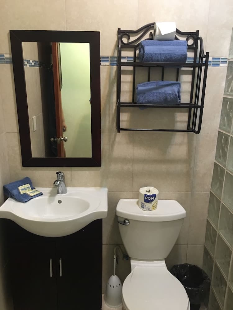 Mamacita's Guest House - Photo 11