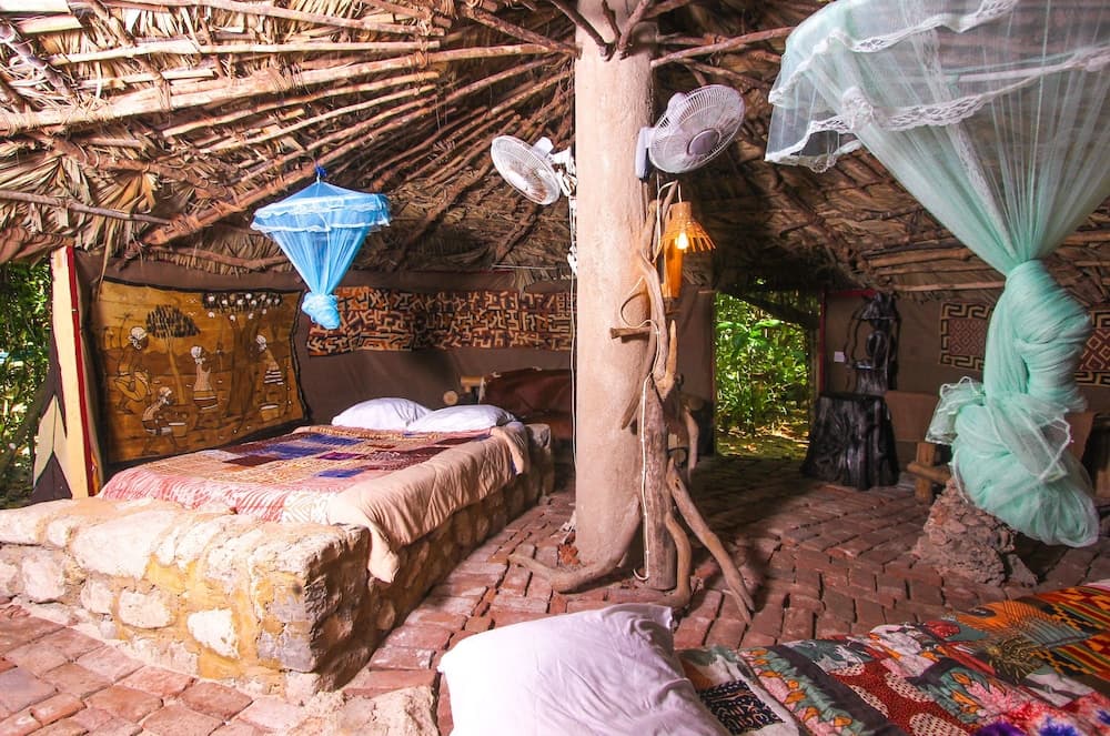 Great Huts - Photo 95