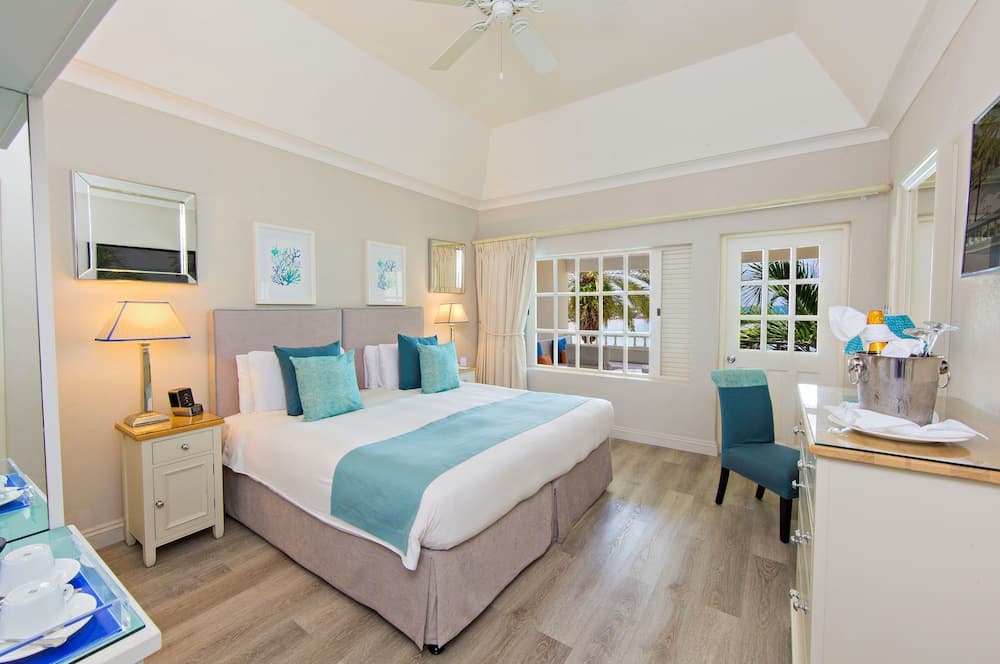 Blue Waters Resort & Spa - Photo 68