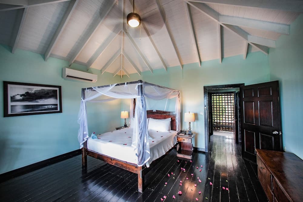 COCOS Hotel - Adults Only - Caters to Couples - All Inclusive - Photo 11