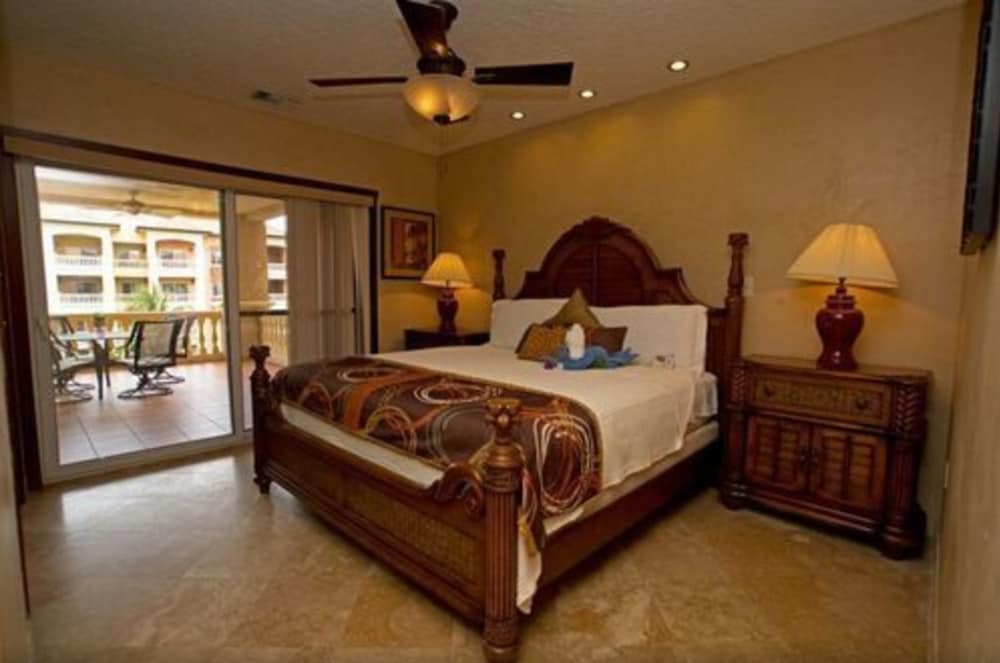 Infinity Bay Spa & Beach Resort - Photo 69