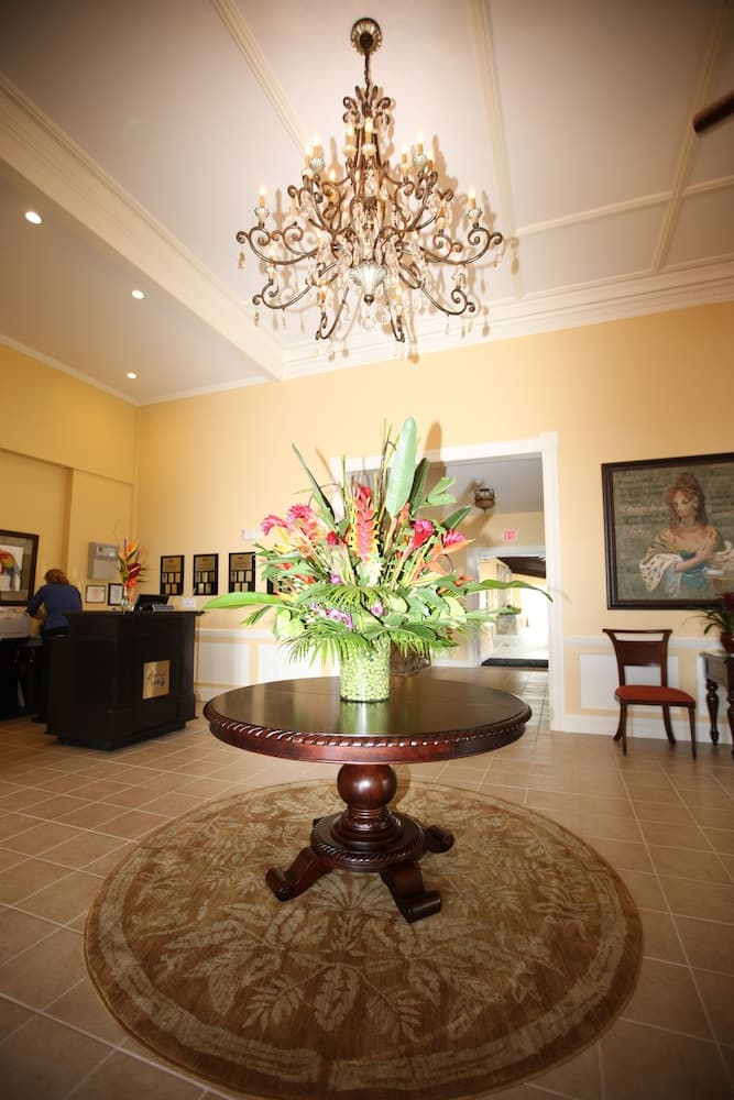 Castle Villas at Bluebeard's - Photo 2