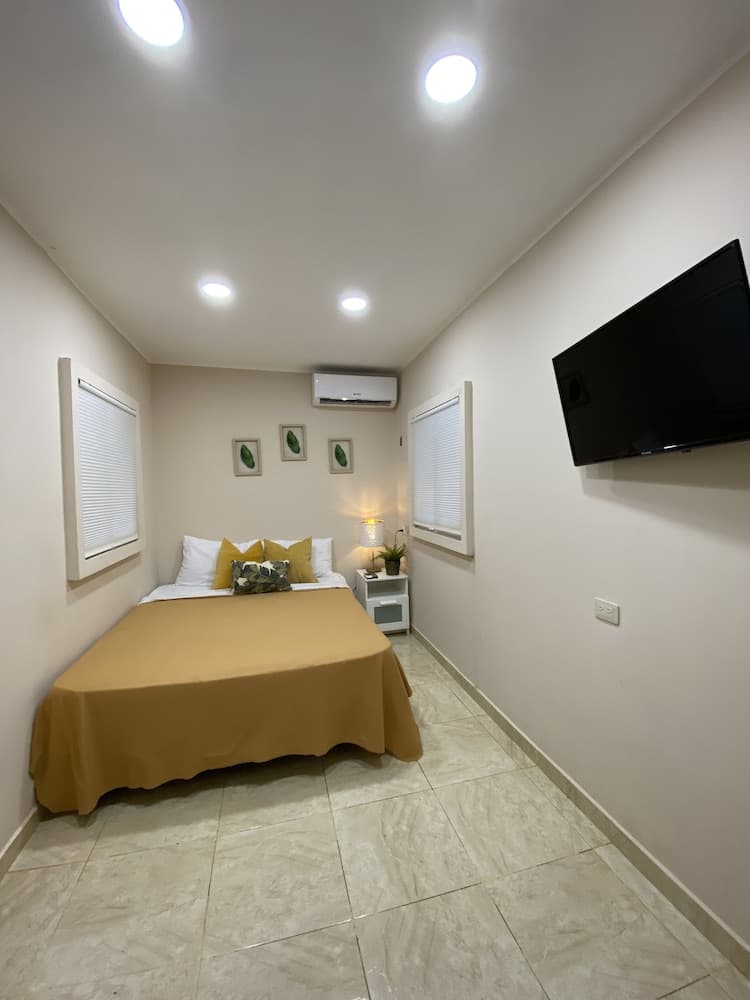 Hotel Caribbean Adventure - Photo 2