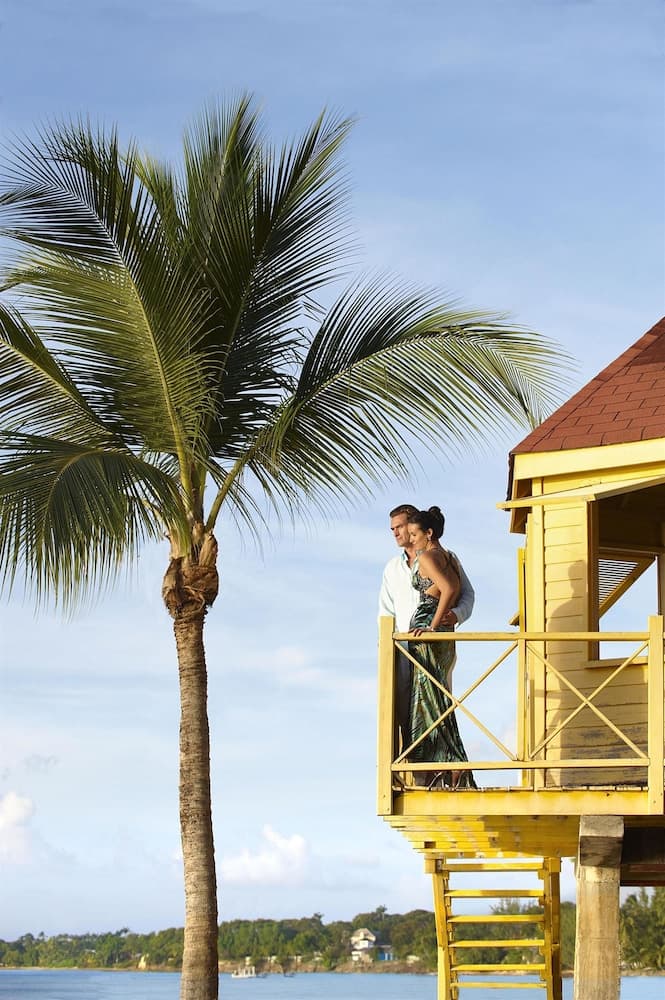 Fairmont Royal Pavilion - Photo 74