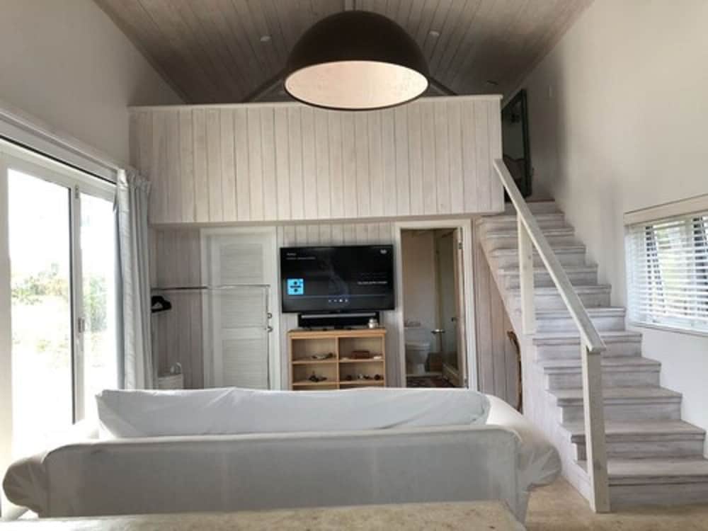 La Bougainvillea Hotel and Villas - Photo 82