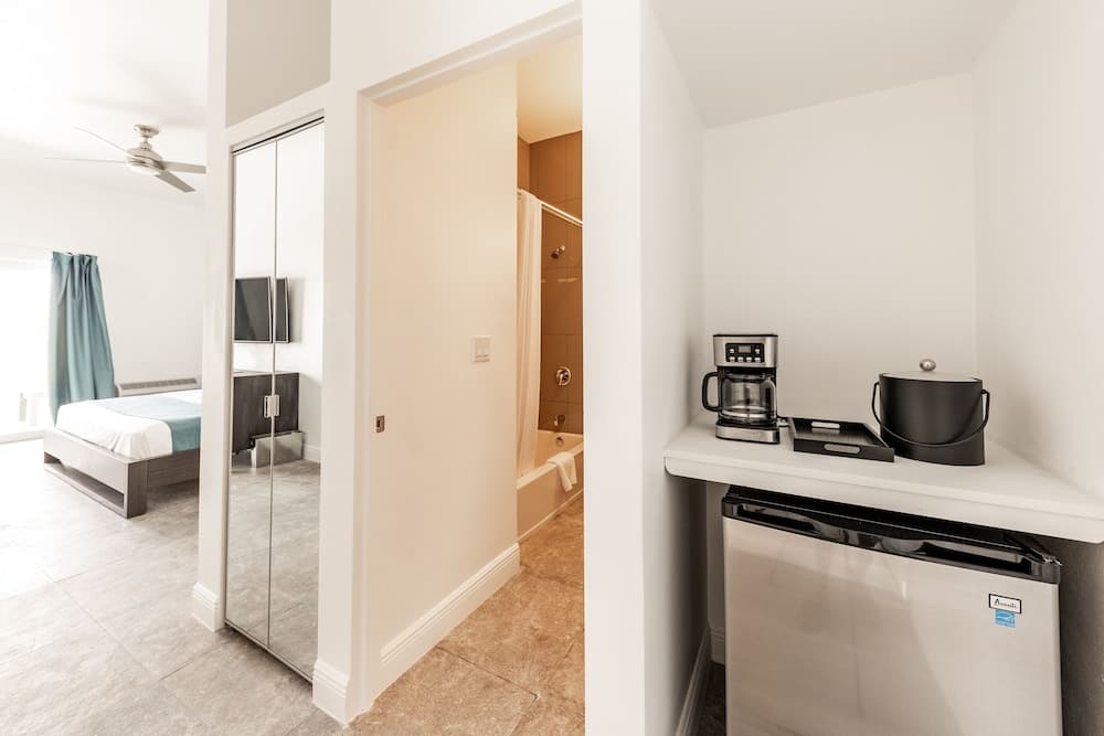 Ocean Breeze Resort - Photo 30