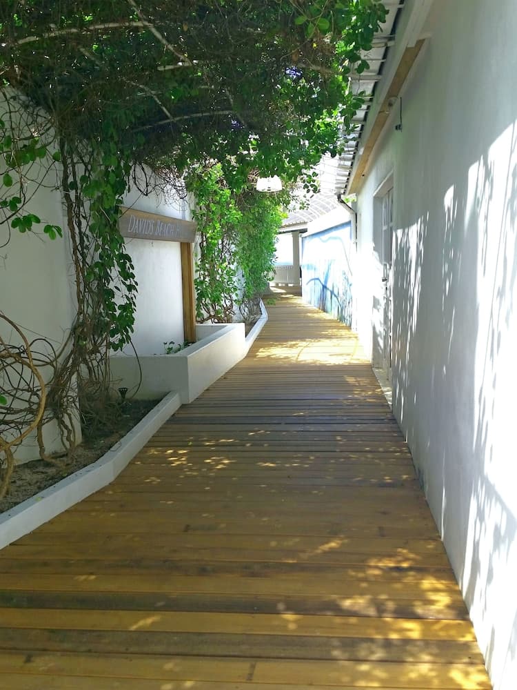 Davids Beach Hotel - Photo 27