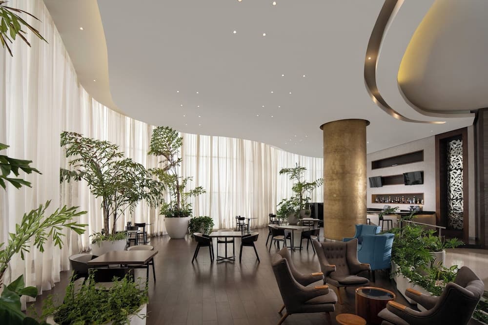 Embassy Suites by Hilton Santo Domingo - Photo 8