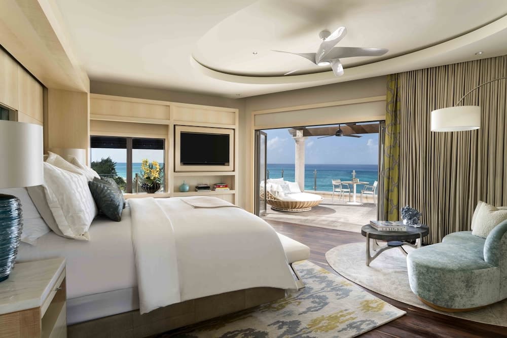 The Ritz-Carlton, Grand Cayman - Photo 4