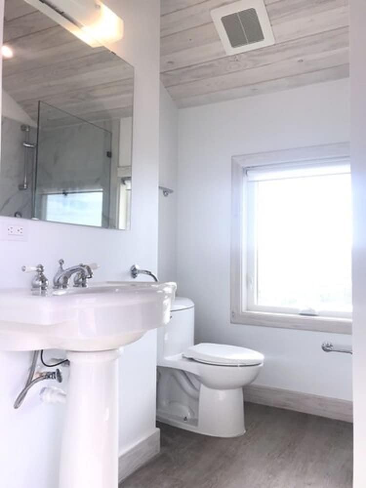 La Bougainvillea Hotel and Villas - Photo 199