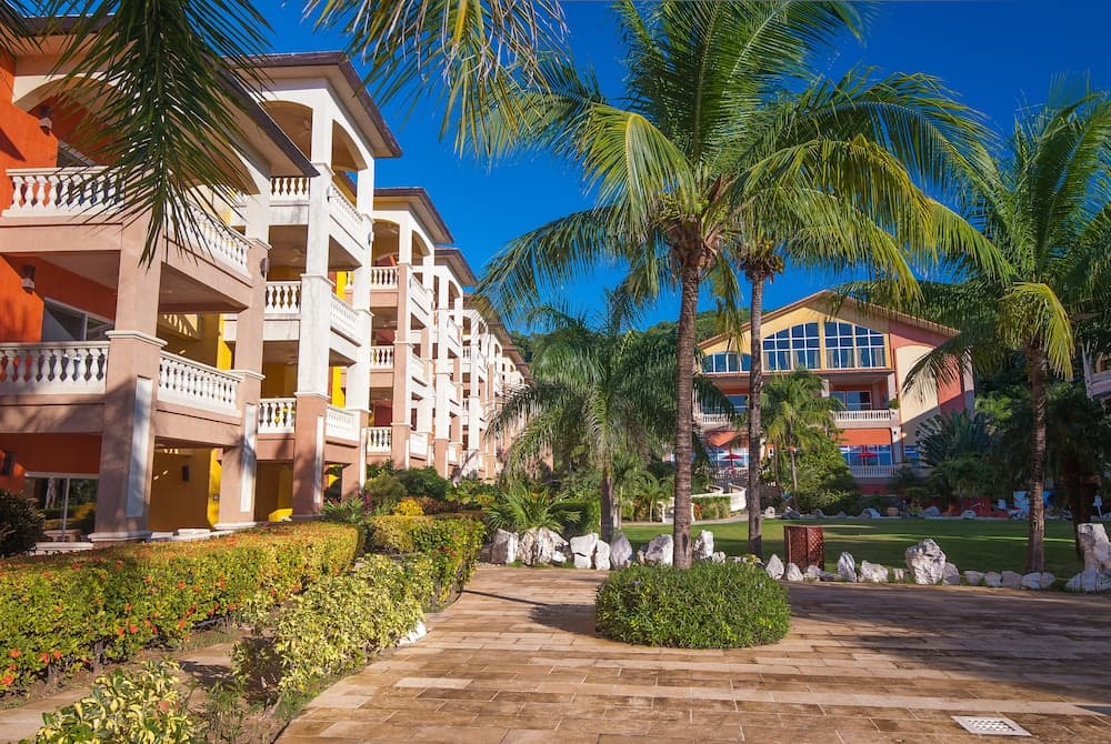 Infinity Bay Spa & Beach Resort - Photo 107