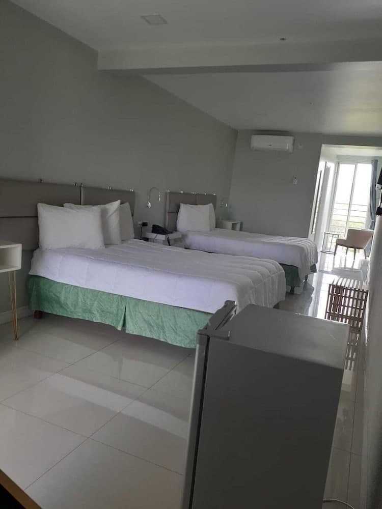 Golf View Hotel - Photo 30