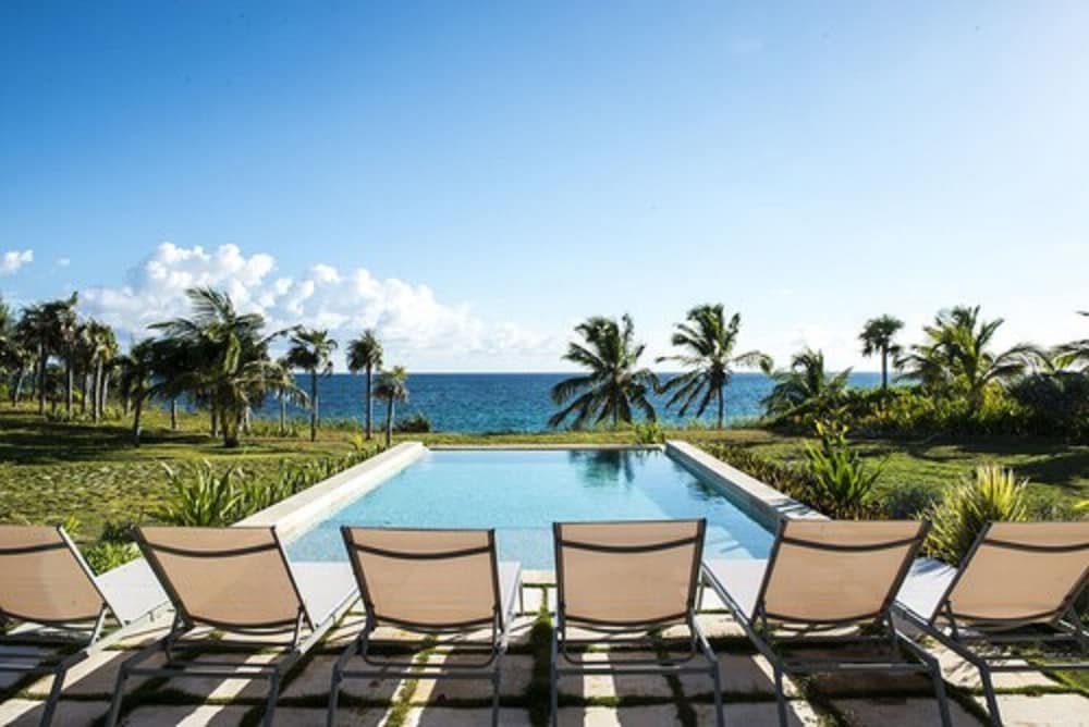 La Bougainvillea Hotel and Villas - Photo 91