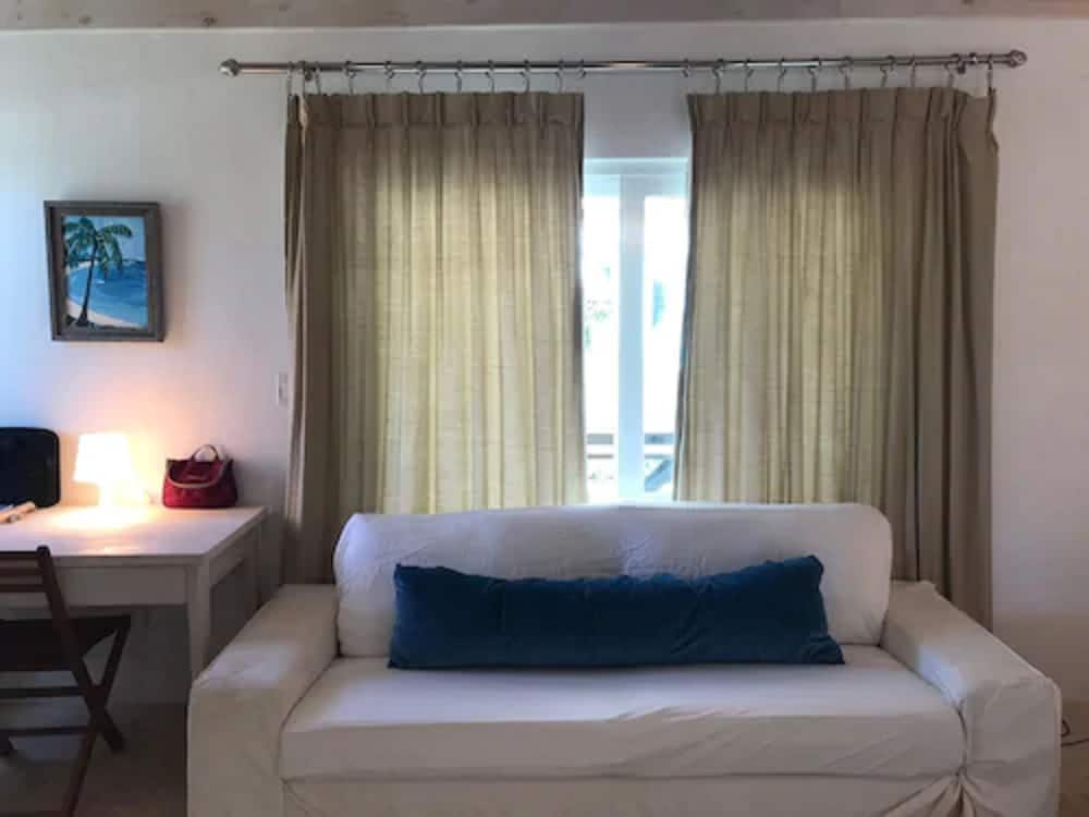 La Bougainvillea Hotel and Villas - Photo 160