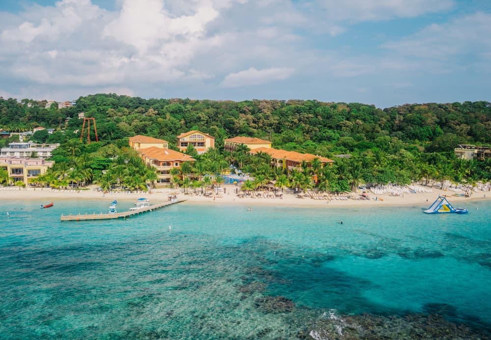 Infinity Bay Spa & Beach Resort - Photo 123