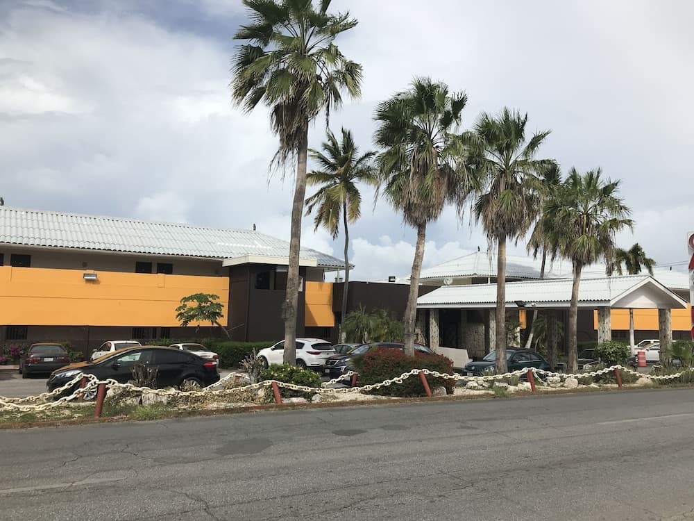 Curaçao Airport Hotel - Photo 44