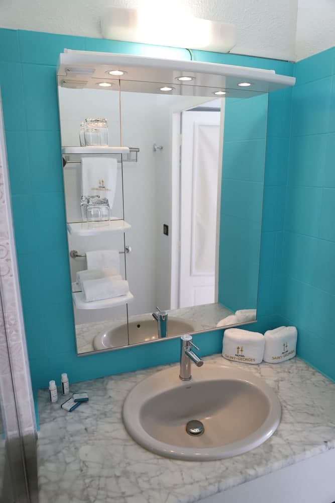 Hotel Saint - Georges - Photo 23