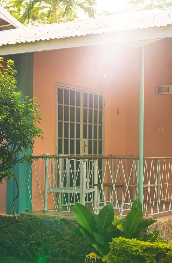 Kootney Resorts - Photo 60