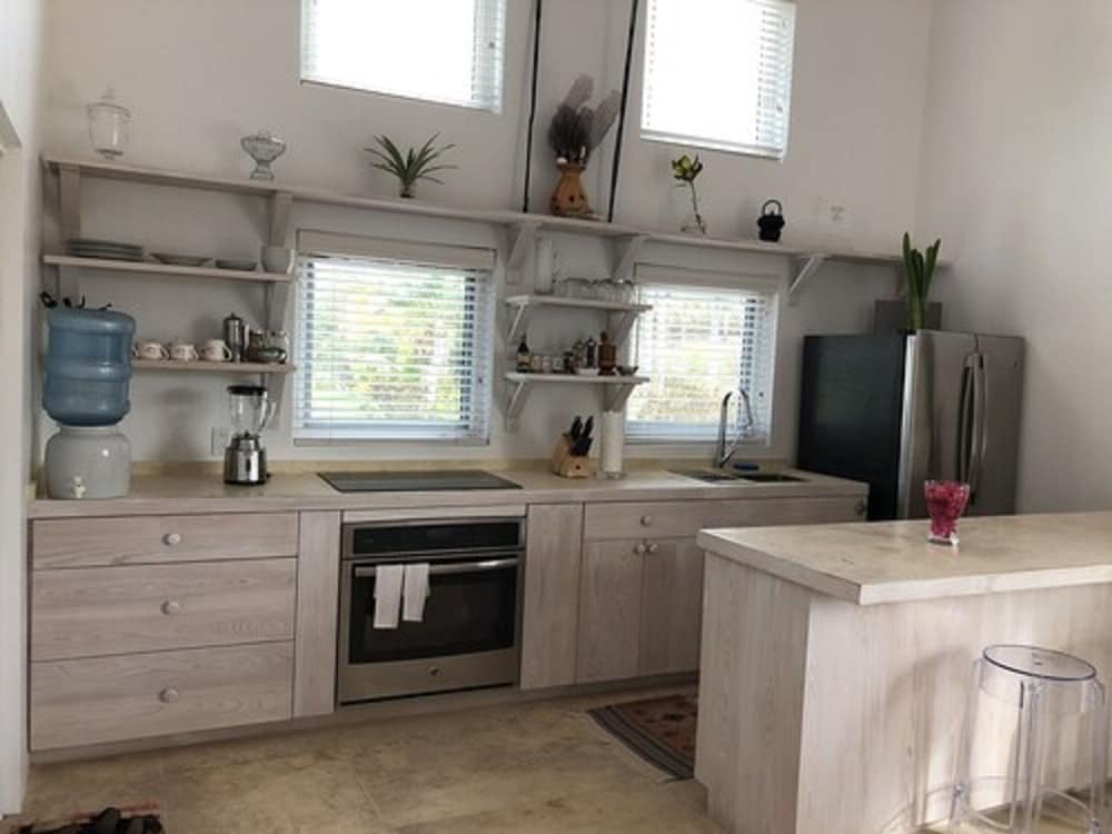 La Bougainvillea Hotel and Villas - Photo 48