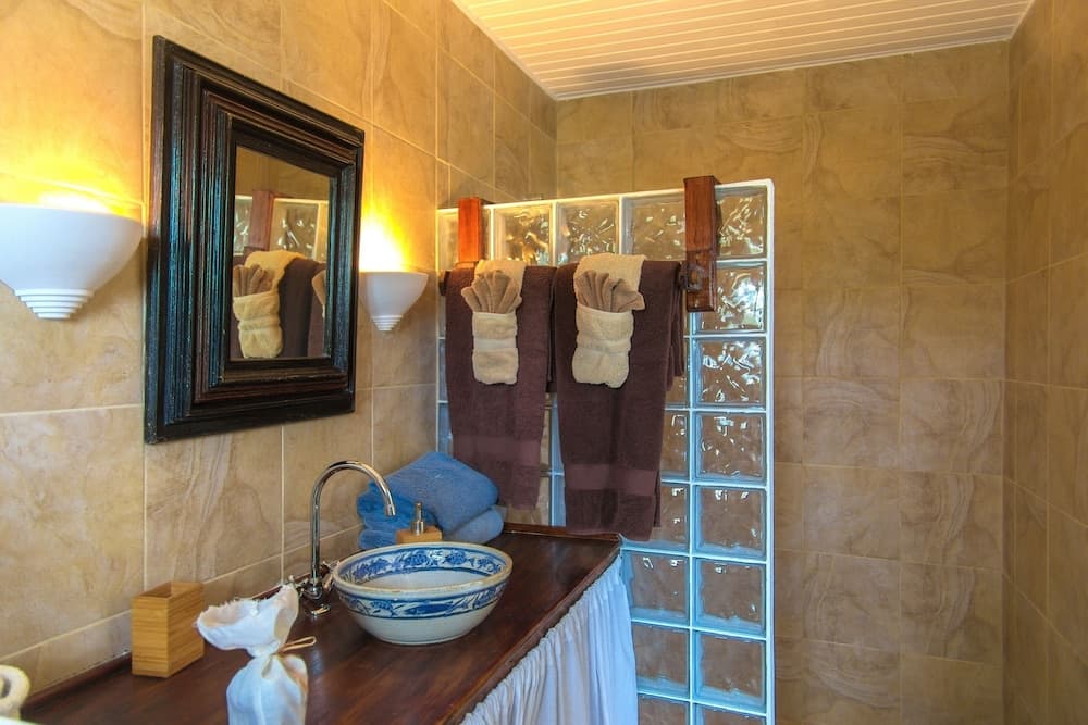 Davids Beach Hotel - Photo 11