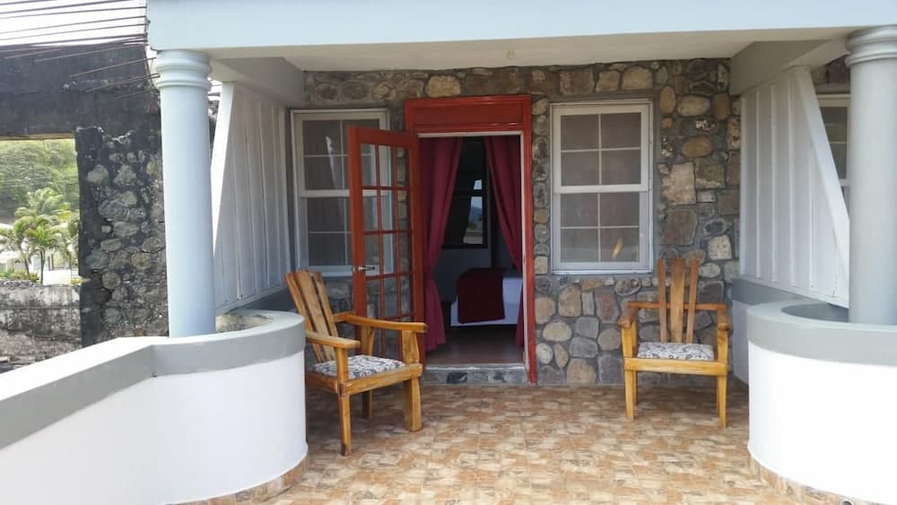 Spring Gardens Resort - Photo 21