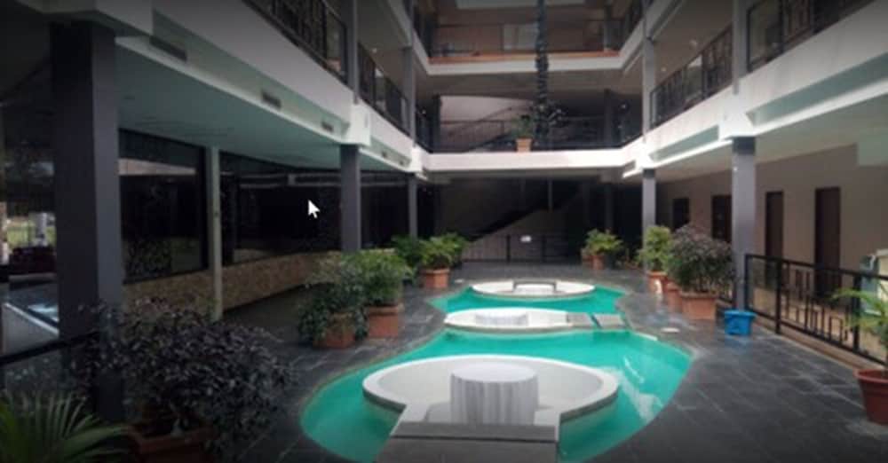 Regent Star Hotel - Photo 15