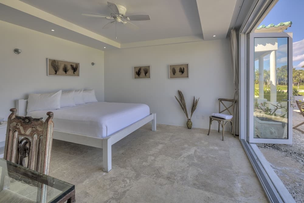 La Bougainvillea Hotel and Villas - Photo 131