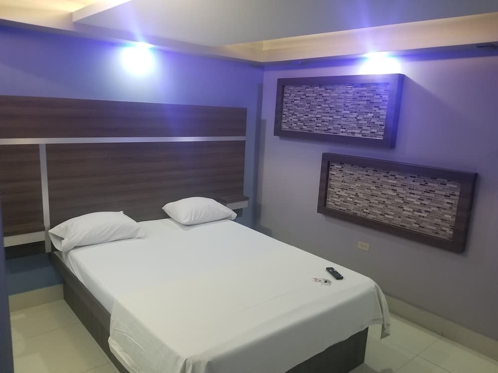 Hotel El Eden - Photo 3